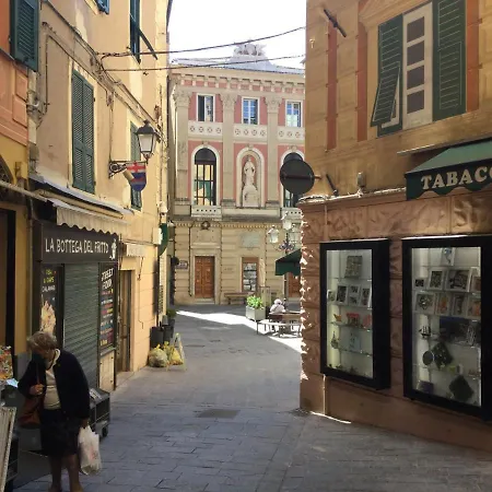 La Mansarda Sui Tetti By World Apartment Varazze